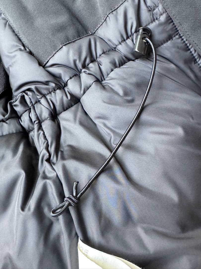 けいた カナダグース　ファー付きフード ブラックダウンジャケット　XS