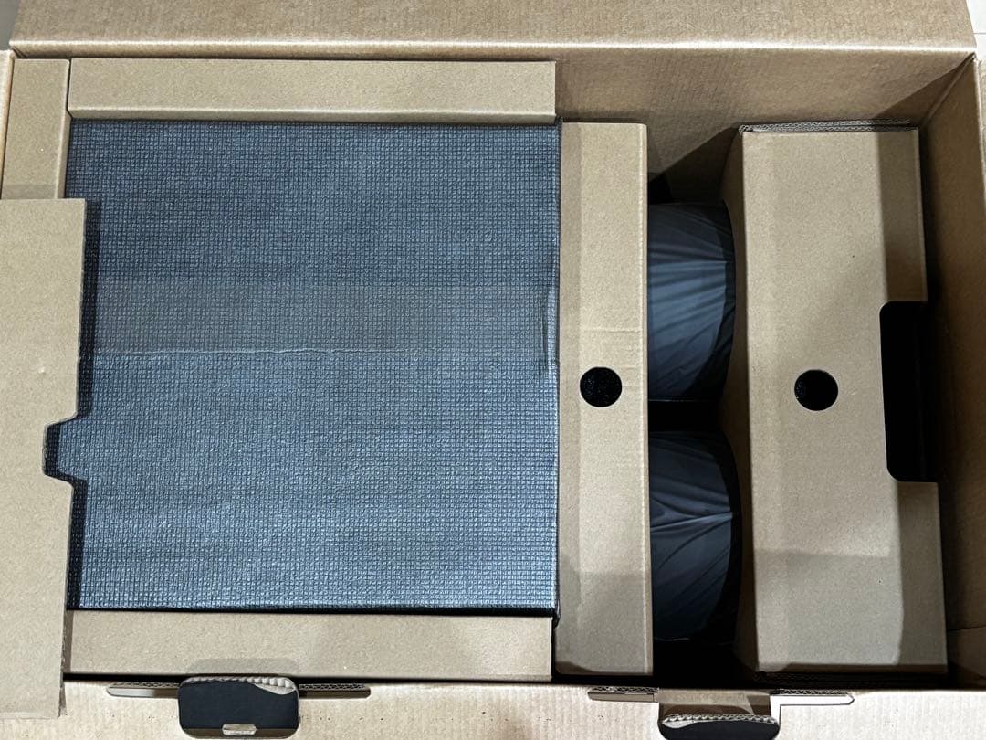 【新品】　Razer Nommo V2 Pro ゲーミングスピーカー