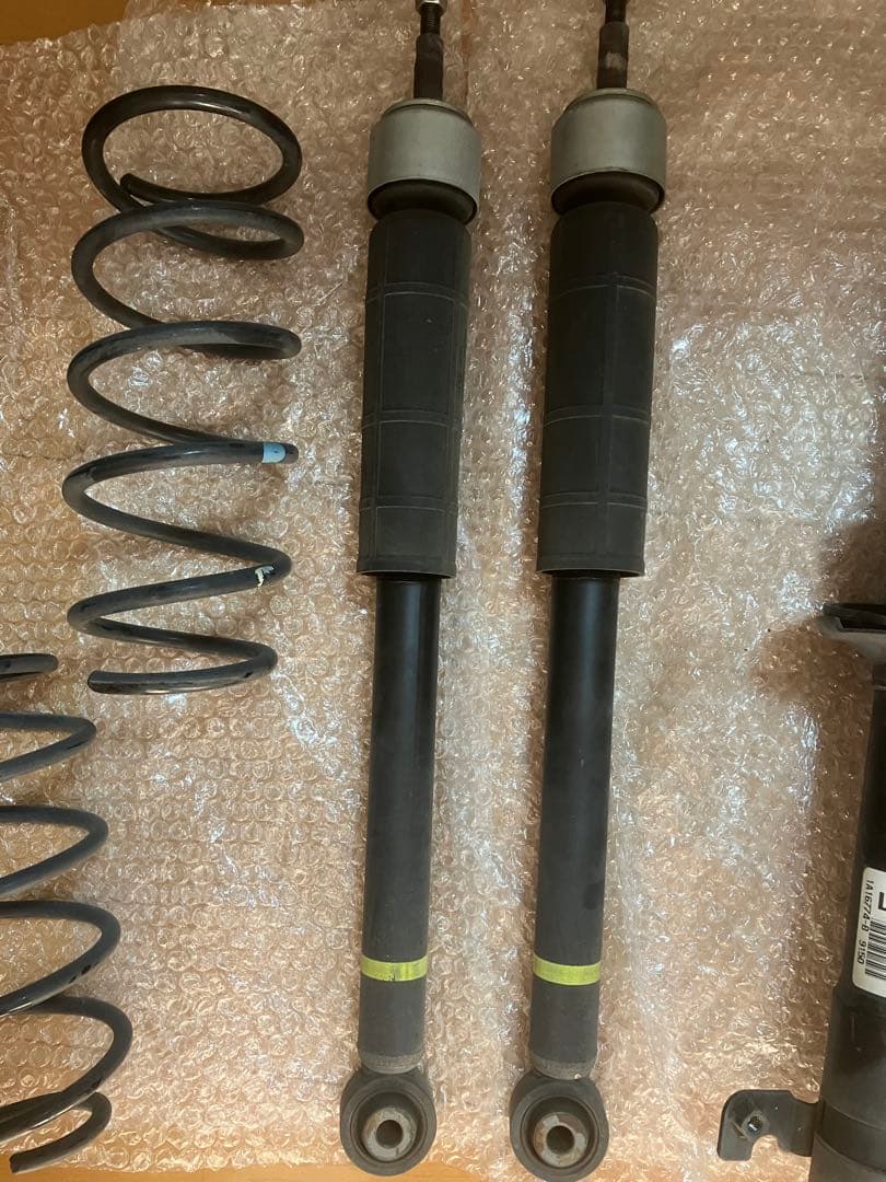 HA36S アルト F 純正 サスペンションフロントリア ショック　スプリング