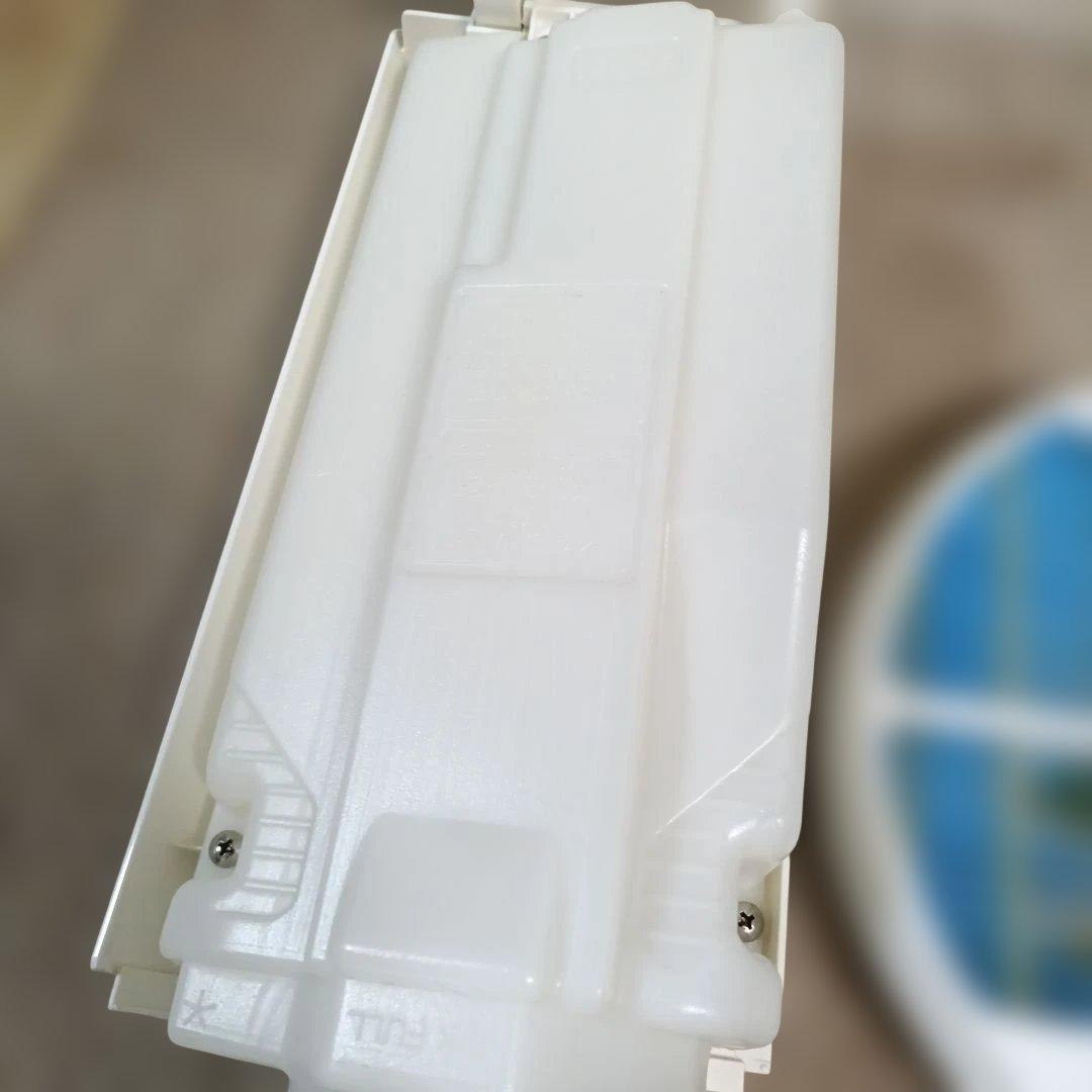 美品! 新品フィルター付 SHARP シャープ　加湿空気清浄機 KC-J50-W