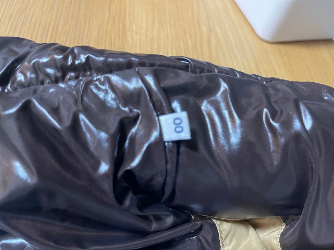 の*ん様 美品　モンクレール ダウンベスト　レディース　キッズ