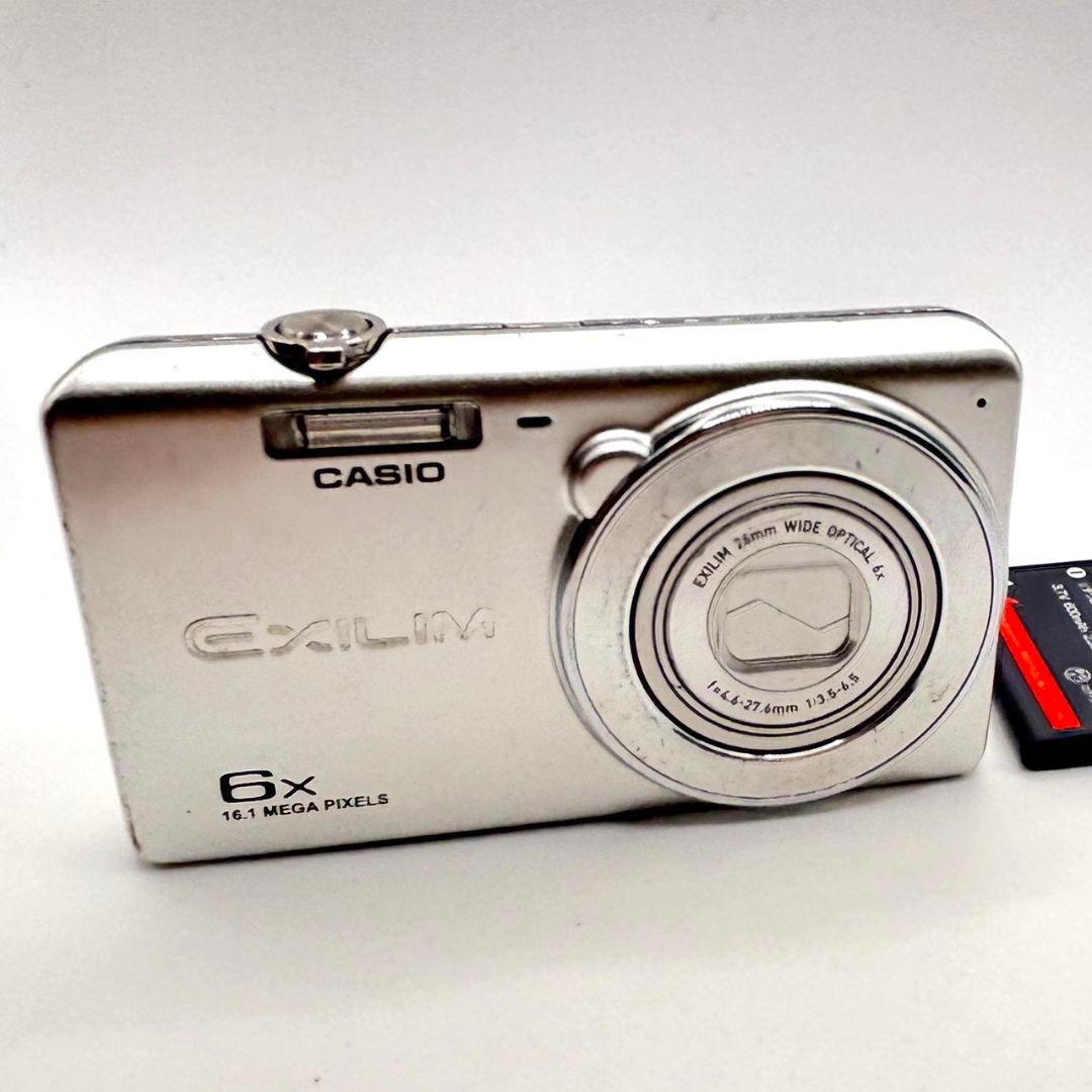 CASIO EXILIM EX-ZS25 シルバー 新品バッテリー付