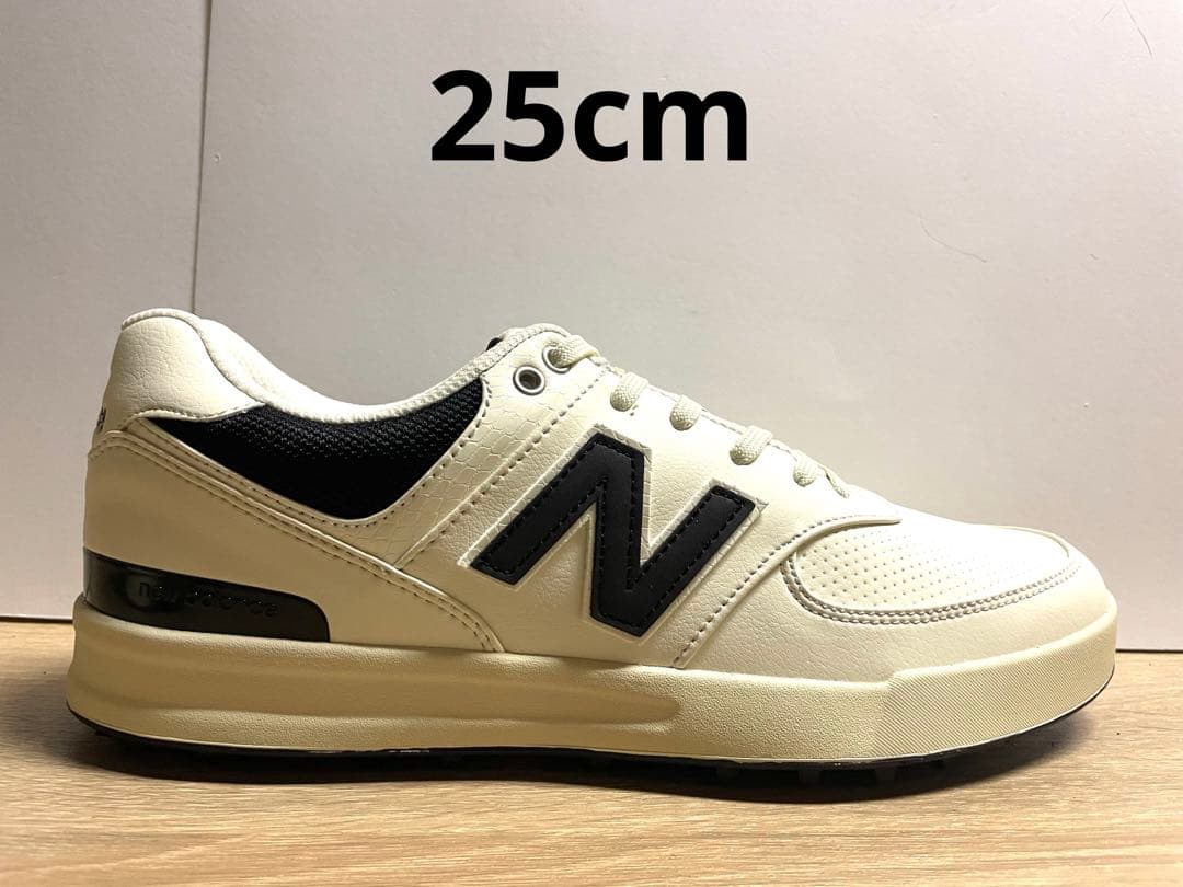 未使用 25cm D ニューバランス ゴルフシューズ UGC574JO ホワイト