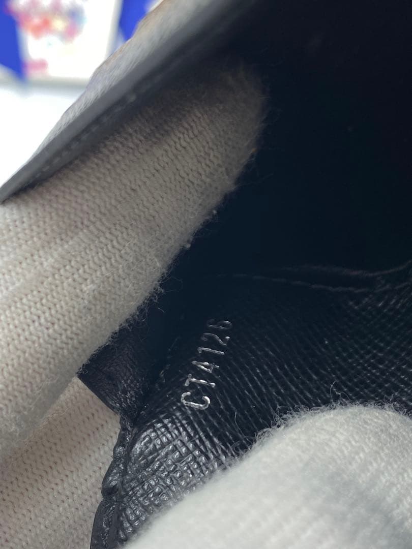 ルイヴィトン モノグラム マカサー ポルトフォイユ タノン 二つ折り 長財布