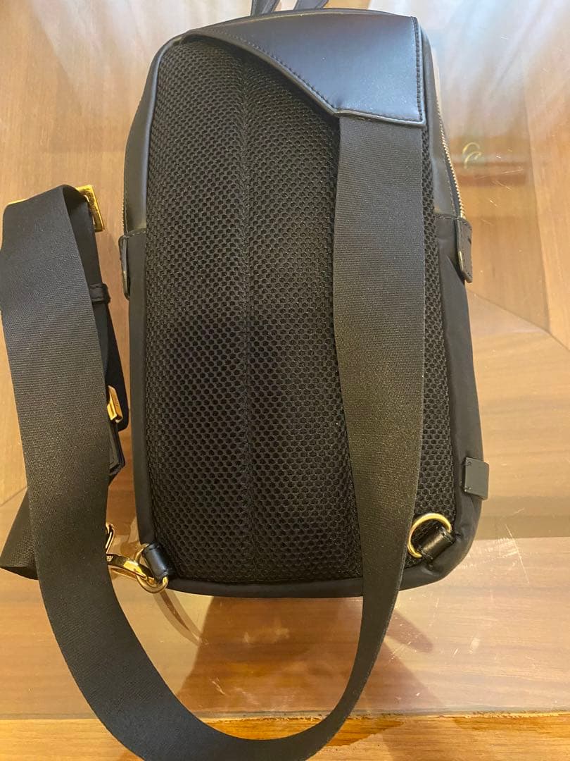 フェンディ バッグ ボディバッグ ベルトバッグ メンズ ブラックナイロン