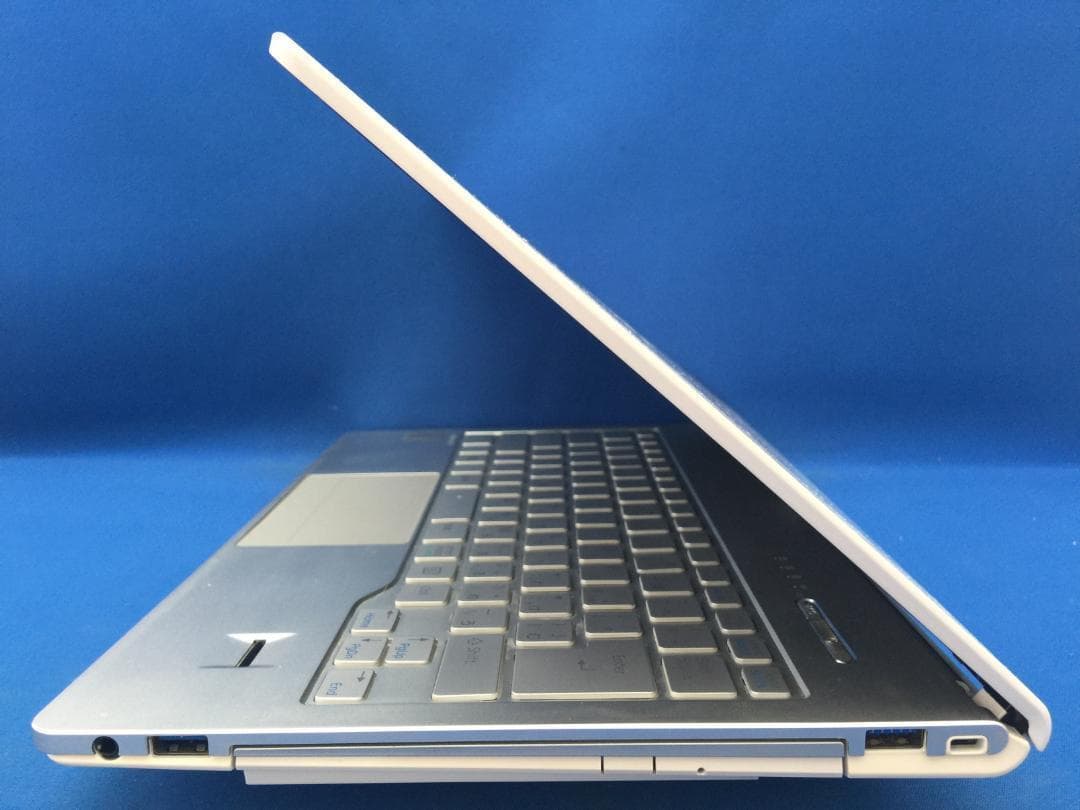 【値下げ】富士通 LIFEBOOK SH90/P　ノートパソコン