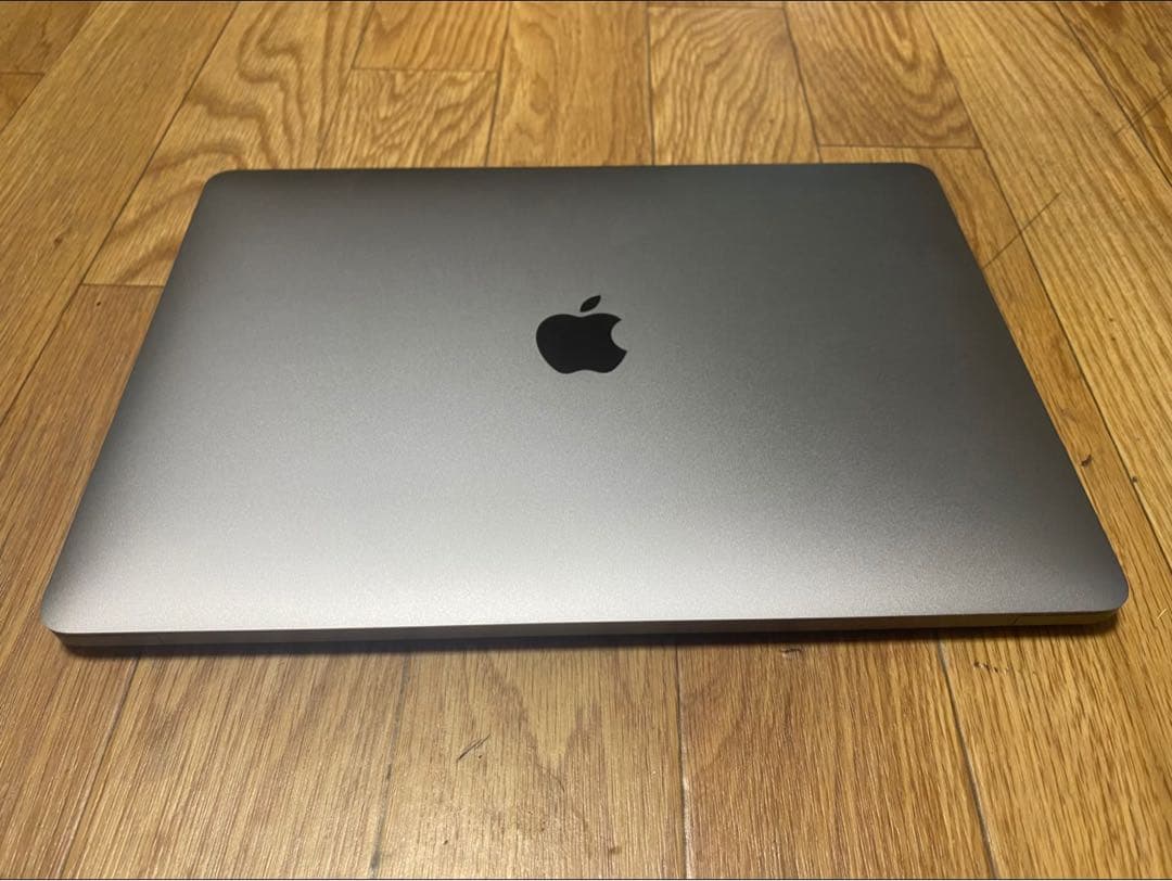 MacBook本体 Macbook pro 2017 ram 16g ssd 256