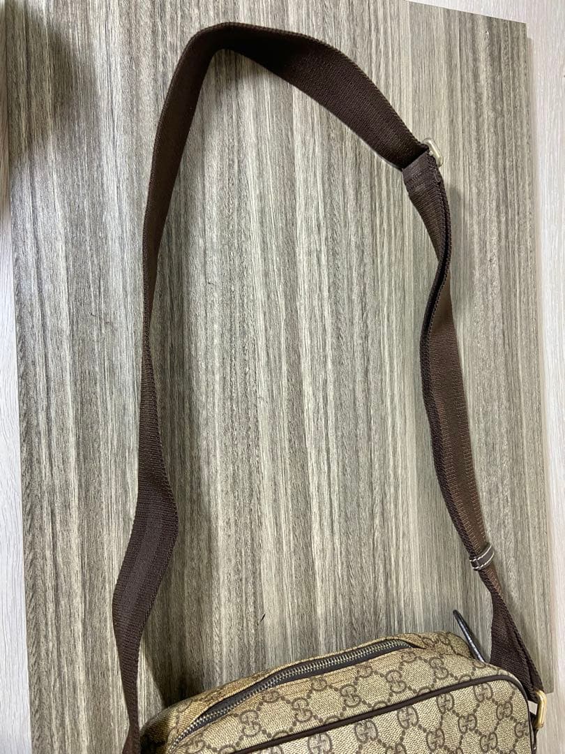 GUCCI ショルダーバッグ　GG スプリーム　PVC レザー　ベージュ