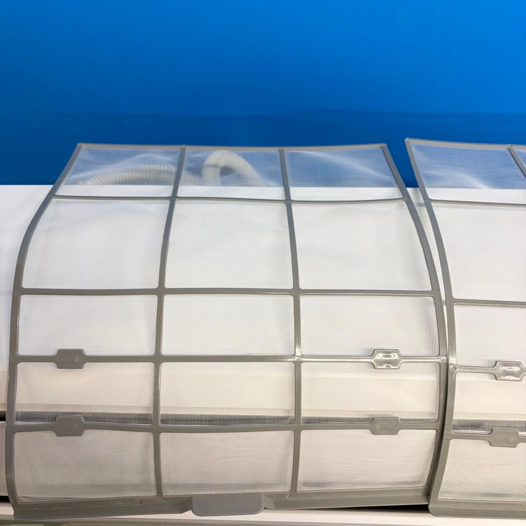 725 富士通　ルームエアコン　6〜8畳用　2.2kw 送料無料　元展示品