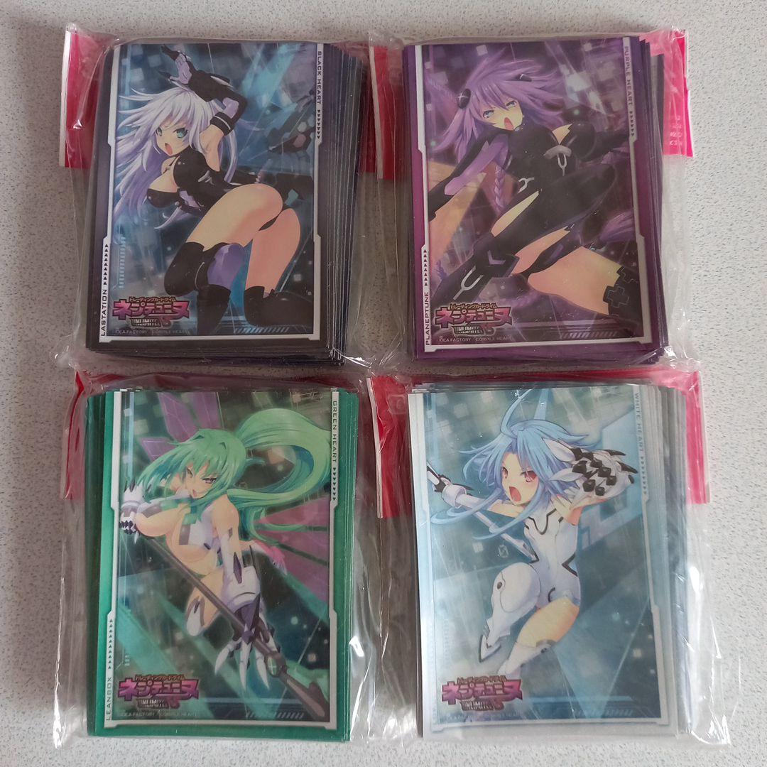 [未開封品]アンリミテッドヴァーサススリーブ　ネプテューヌ　４種セット