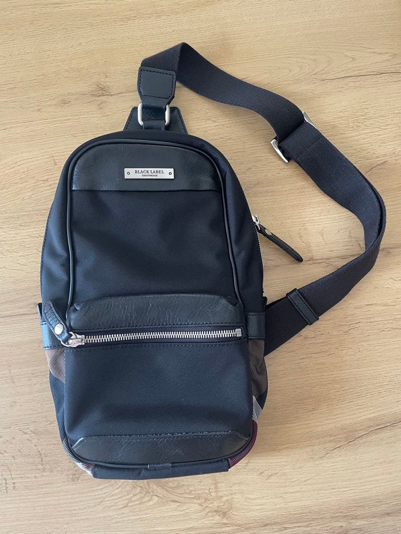 BLACK LABEL ボディバッグ ブラック