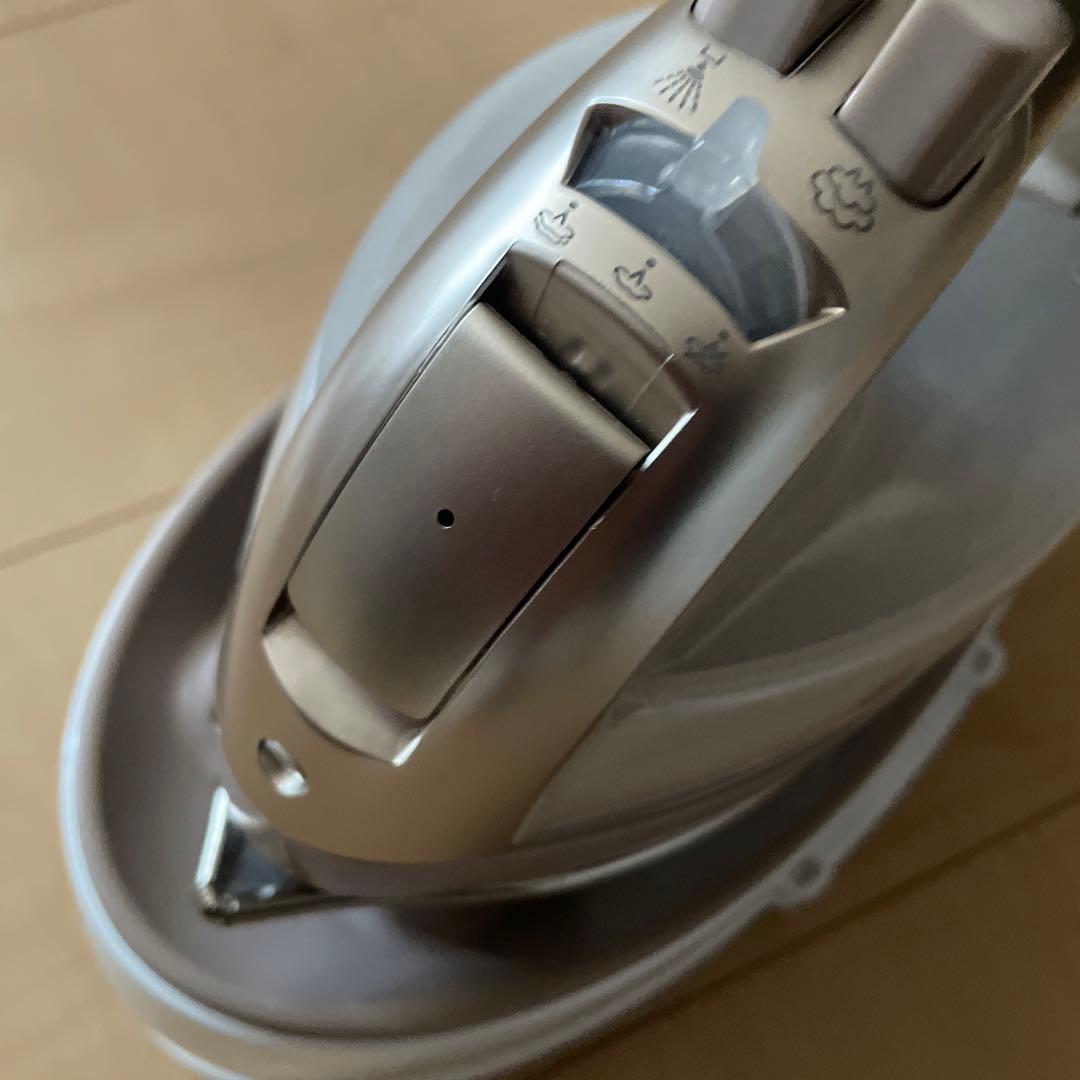 パナソニック NI-WL707-コードレススチームアイロン