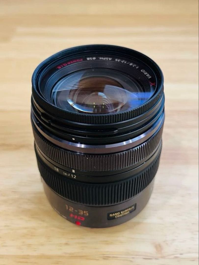 LUMIX G 12-35mm ズームレンズ