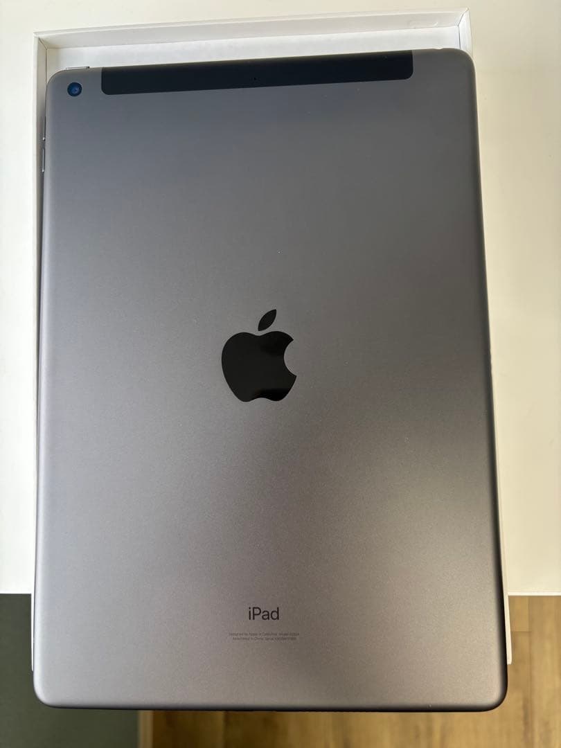【ほぼ新品】iPad9_18 WiFi+Cell 6 フィルム・ケース付！