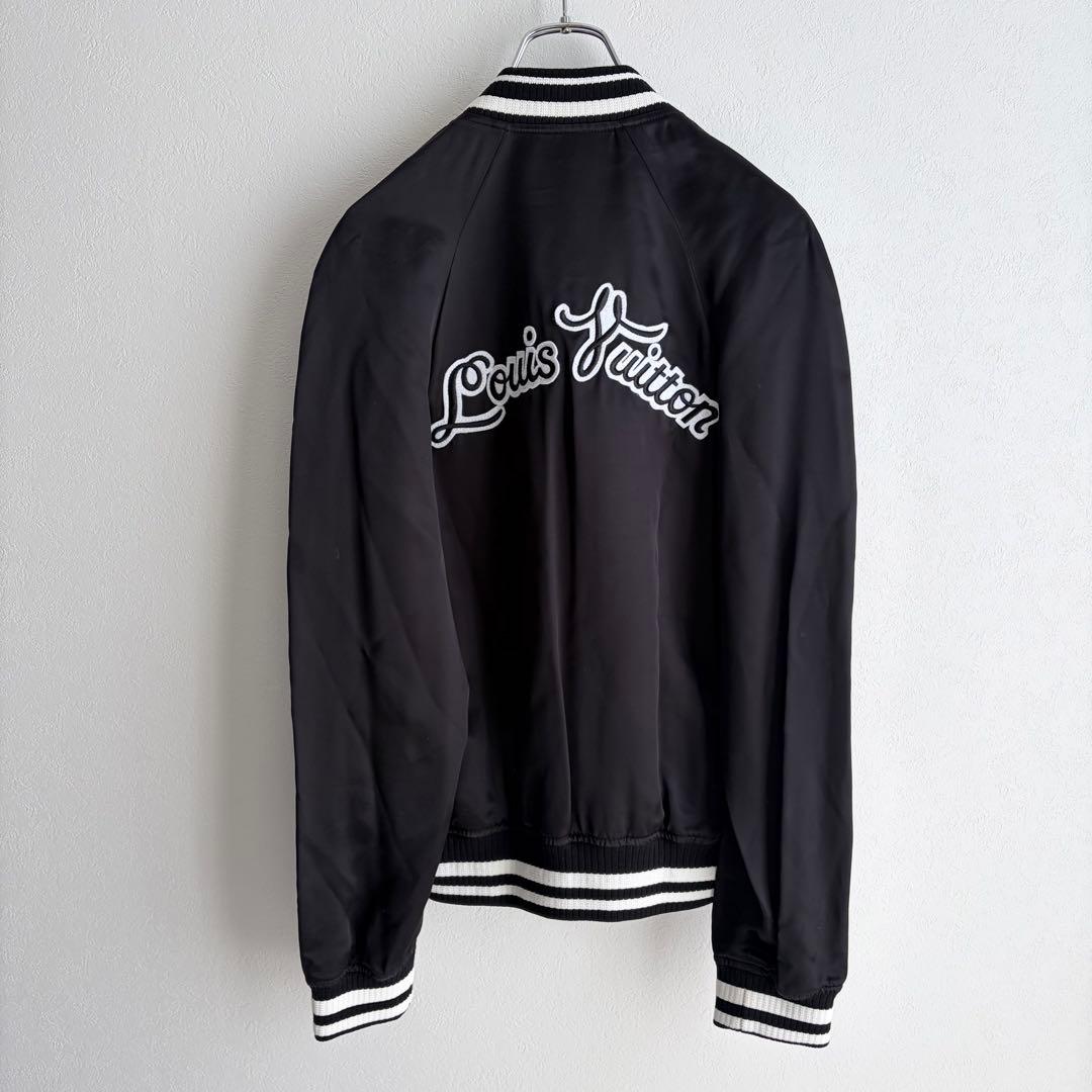【美品✨】ルイヴィトン　スカジャン　エンブロイダリー　ジップアップ　黒　46