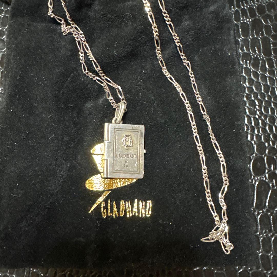 グラッドハンド　ネックレス