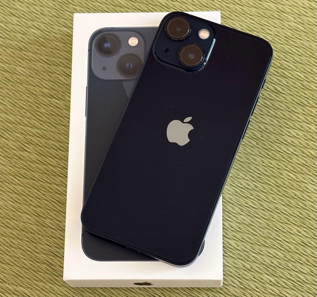 【美品】Apple iPhone 13miniミッドナイト 本体
