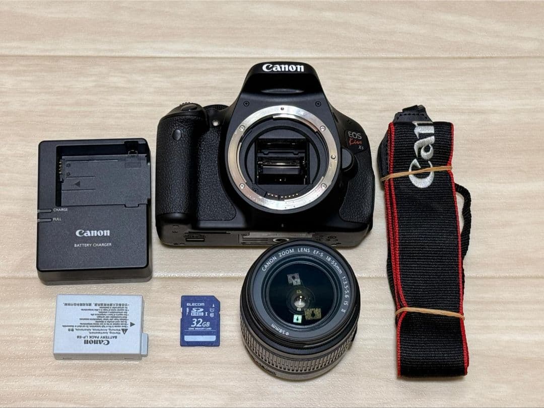 Canon EOS デジタル一眼レフカメラ KISS X5 DS126311