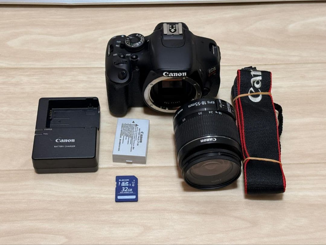 Canon EOS デジタル一眼レフカメラ KISS X5 DS126311