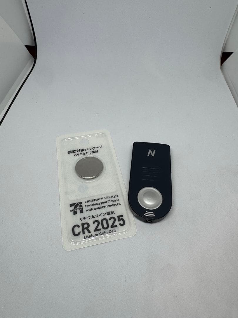 Nikon D3300 標準レンズキット + ズームレンズ+単焦点レンズ+オマケ