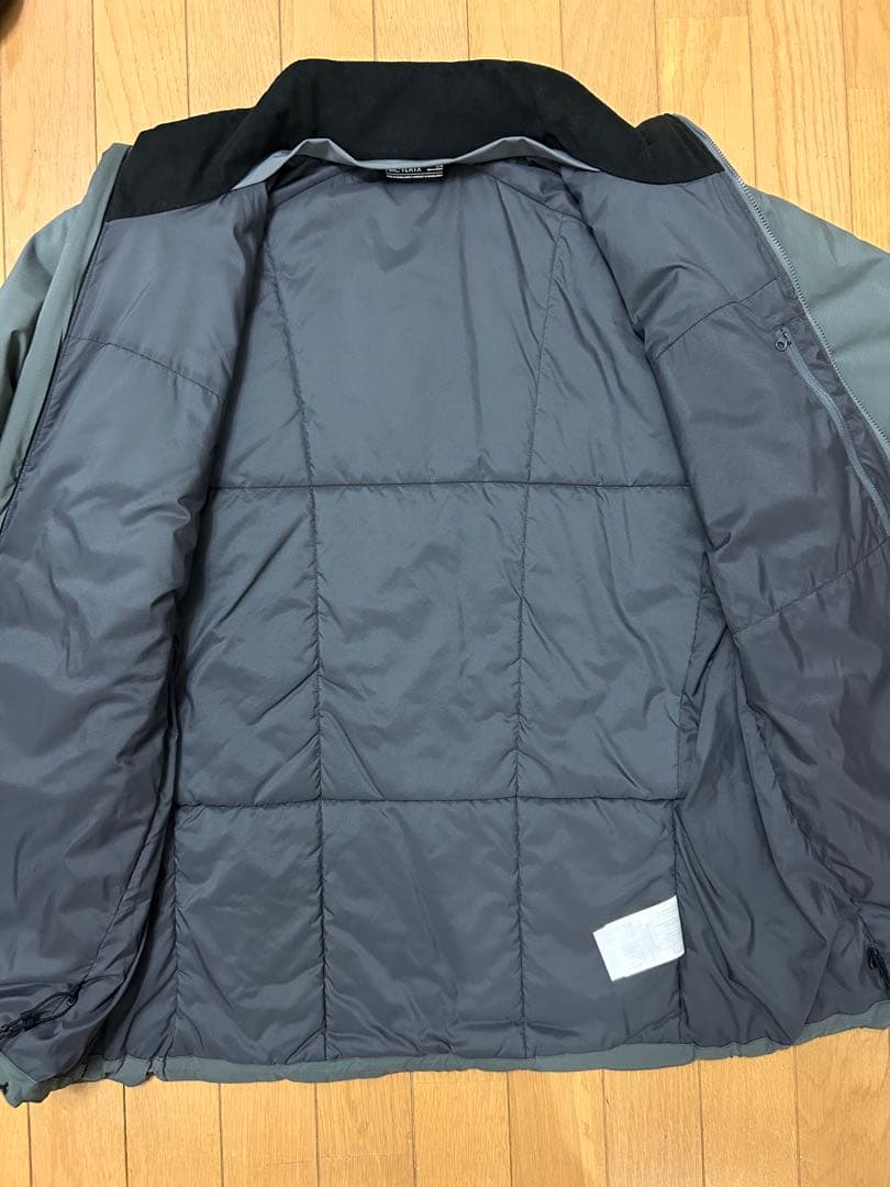 ジャケット・アウター ARC'TERYX ATOM AR JACKET