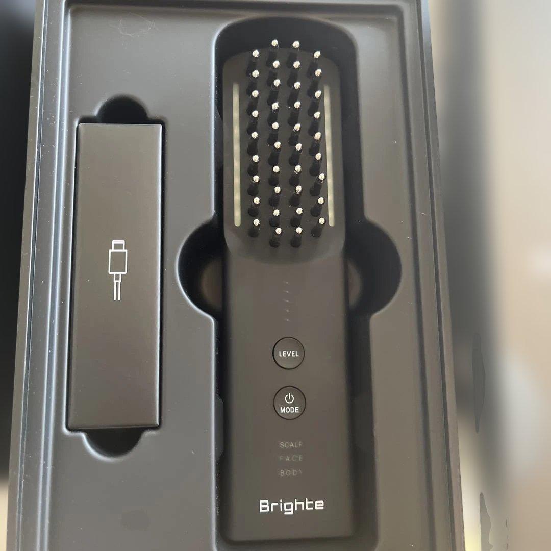 ♡ナオ♡ ELEKI BRUSH 美顔器