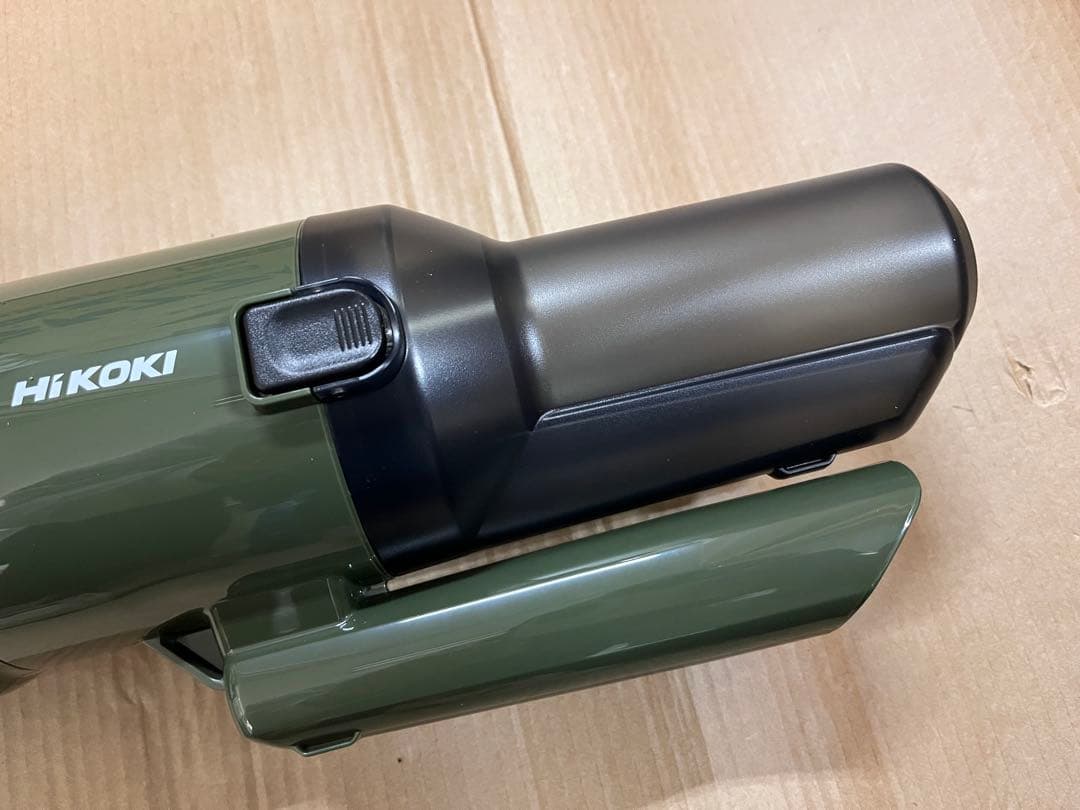 [新品未使用品] HiKOKI36V2段サイクロン式コードレス掃除機