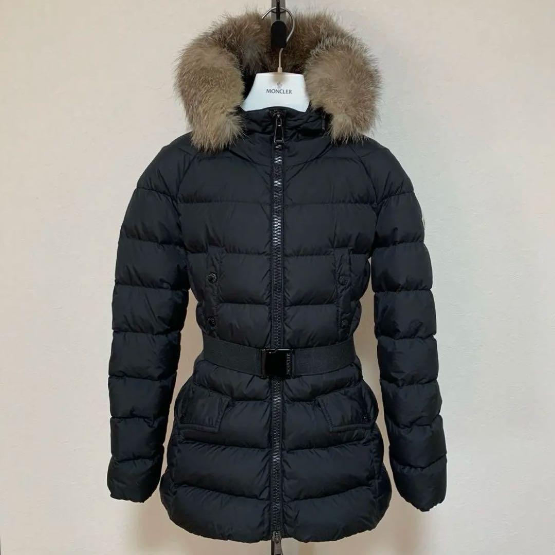 人気★モンクレール　クリオン　CLION 00 リアルファー　ブラック4D273