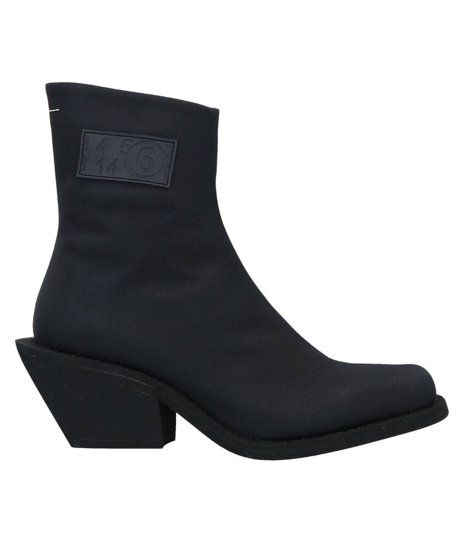 お値下げしました！未使用品　MM6 ブラック ショートブーツ 38