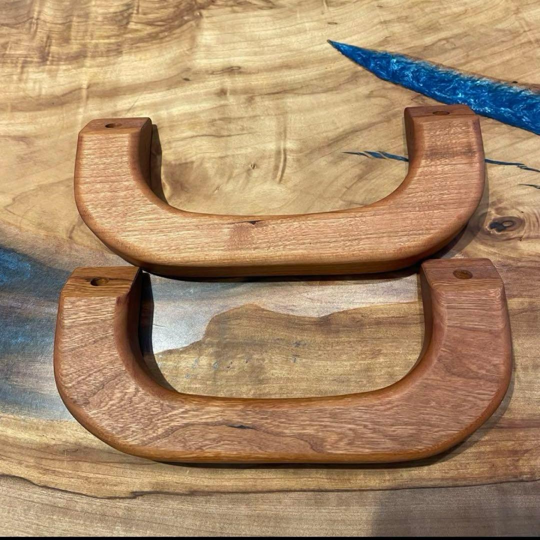 ブラックチェリーアシストグリップ　ハイエース用　Ａピラー2個セット