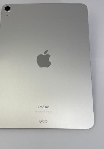 iPad Air 第5世代 64GB Wi-Fiモデル スターライト