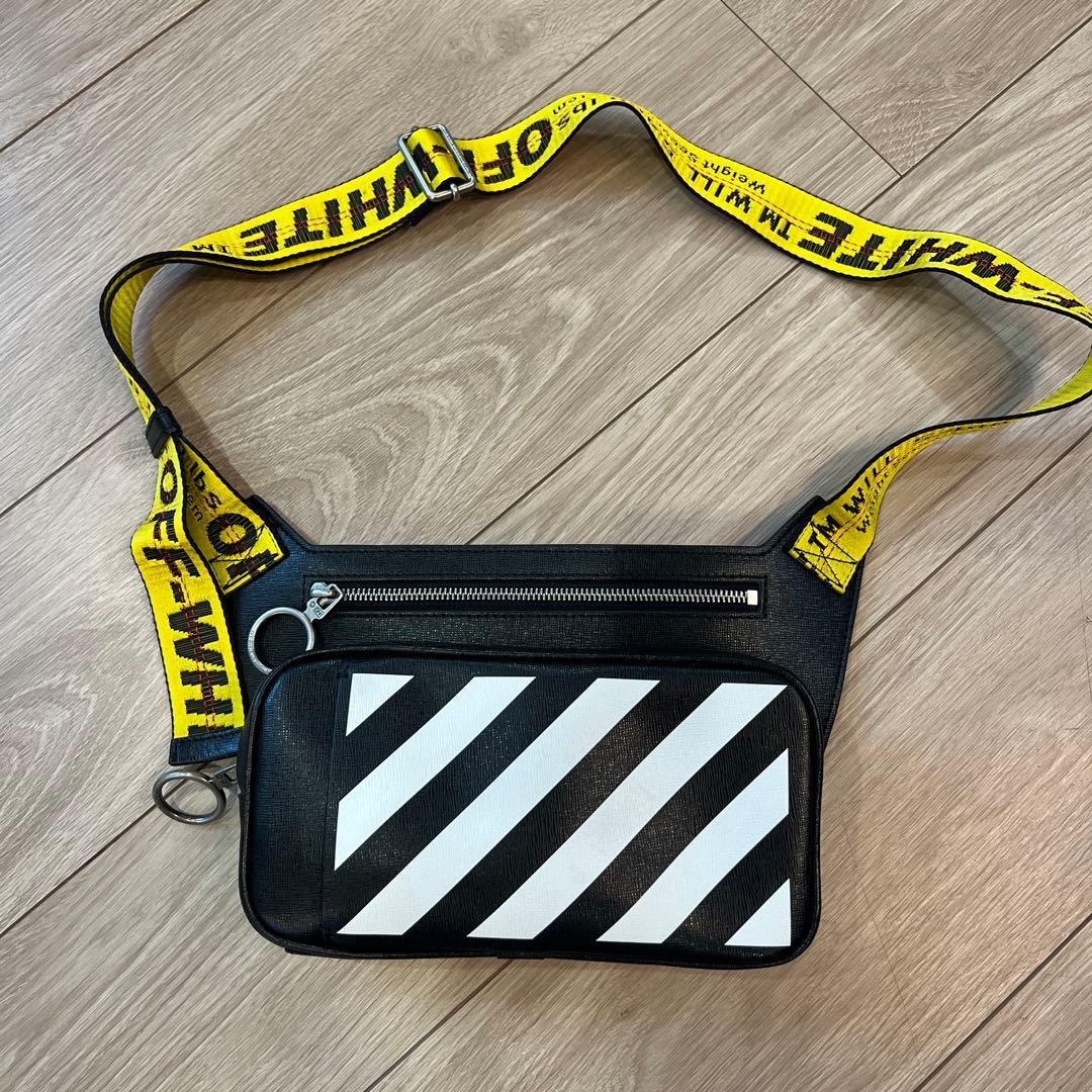 OFF-WHITE ショルダーバッグ