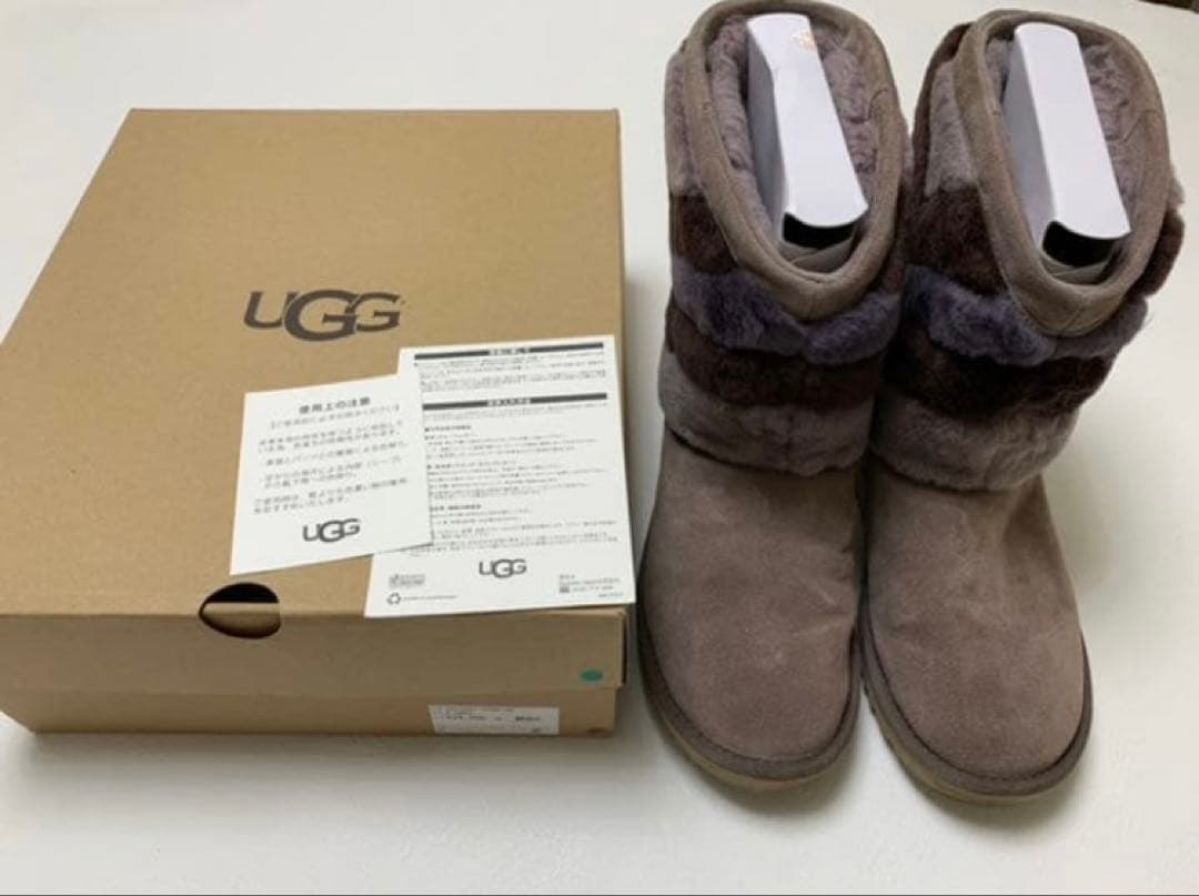 まあこUGG ムートンブーツ グレー系