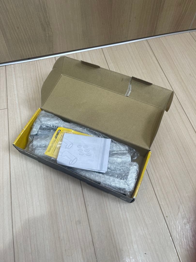 玄武　ハイエース　リバンプサポートブラケット　2WD用　未使用