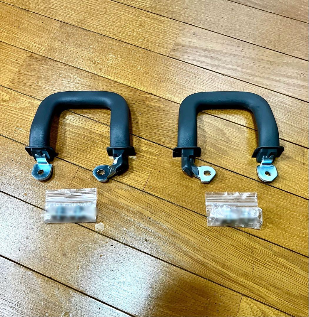 左右2個 キャラバン NV350 アシストグリップ 新品 ブラケット付属