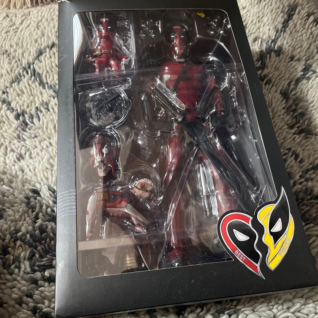 デッドプール アクションフィギュア