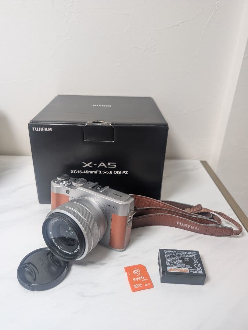 FUJI FILM X-A5 ミラーレス一眼レンズキット BROWN