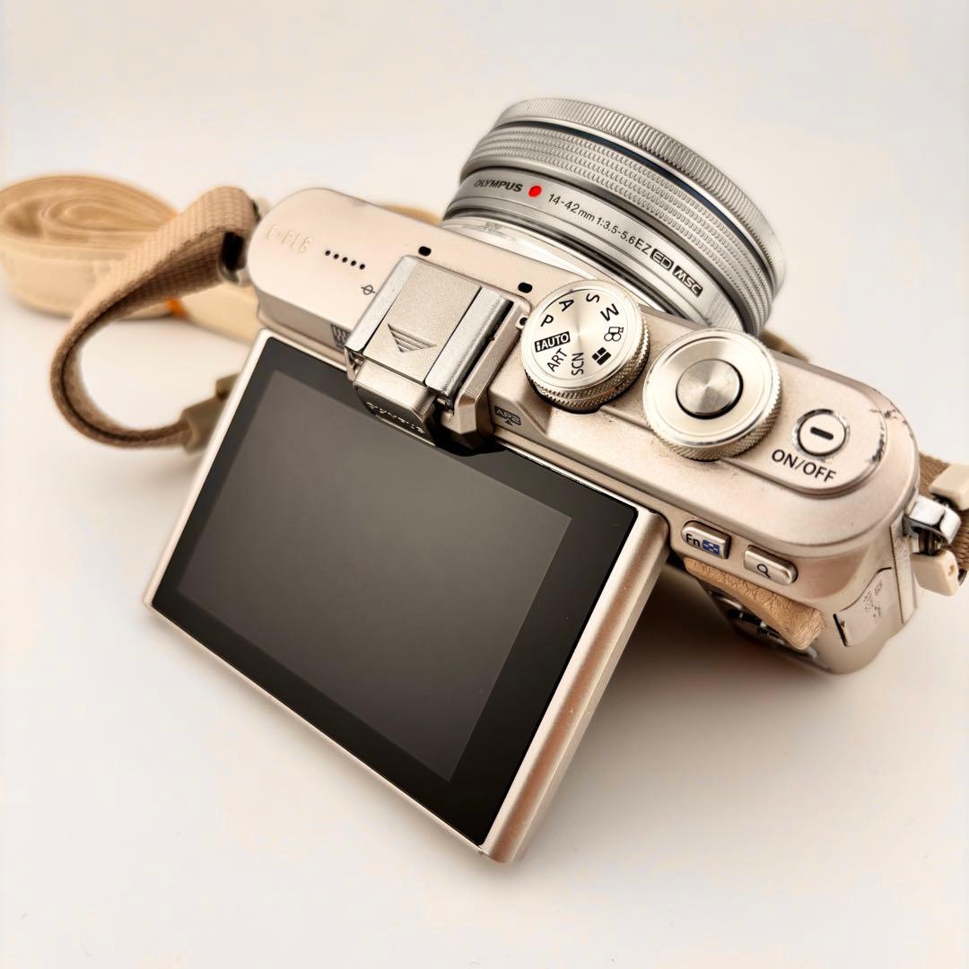【完動品】OLYMPUS PEN E-PL8 動作保証　オリンパス