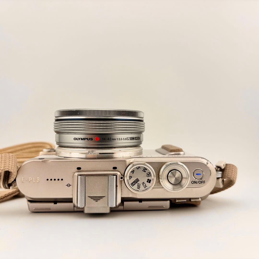 【完動品】OLYMPUS PEN E-PL8 動作保証　オリンパス