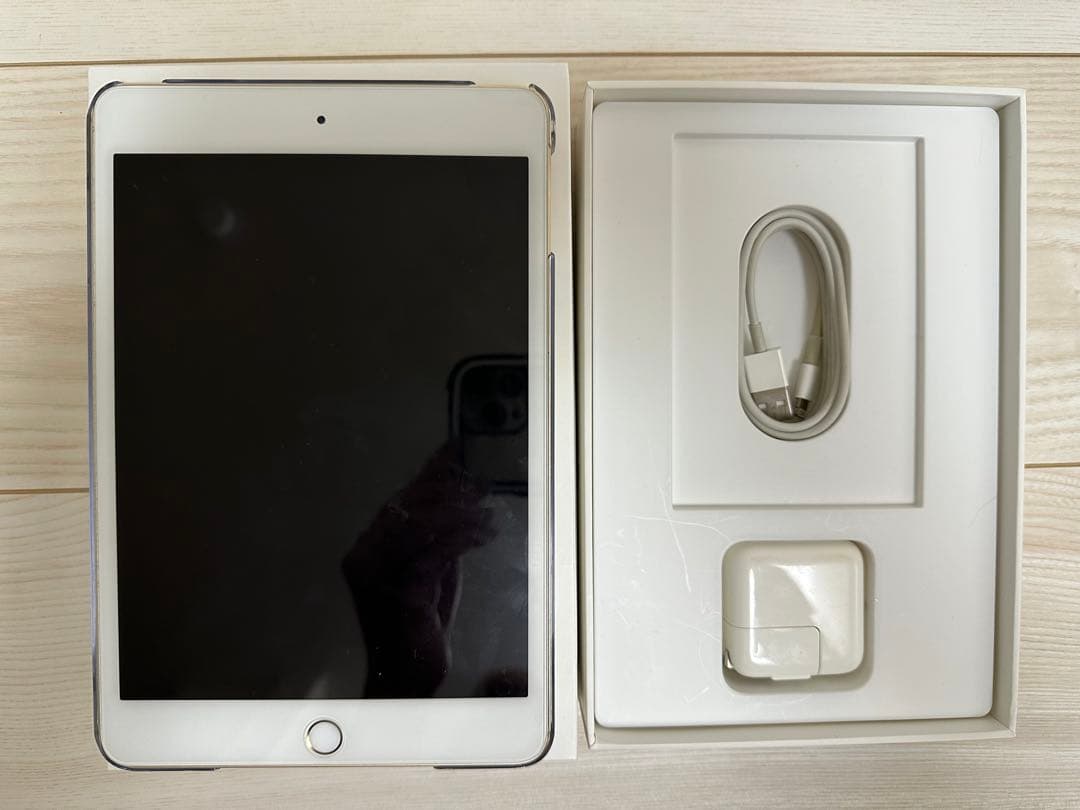 Apple iPad mini ゴールド 本体 充電器付き