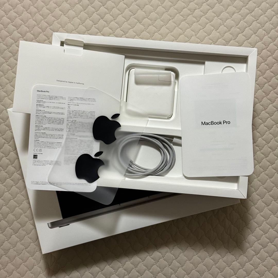 H*i様 MacBook Pro 14インチ M2 Pro 16GB 1TB U