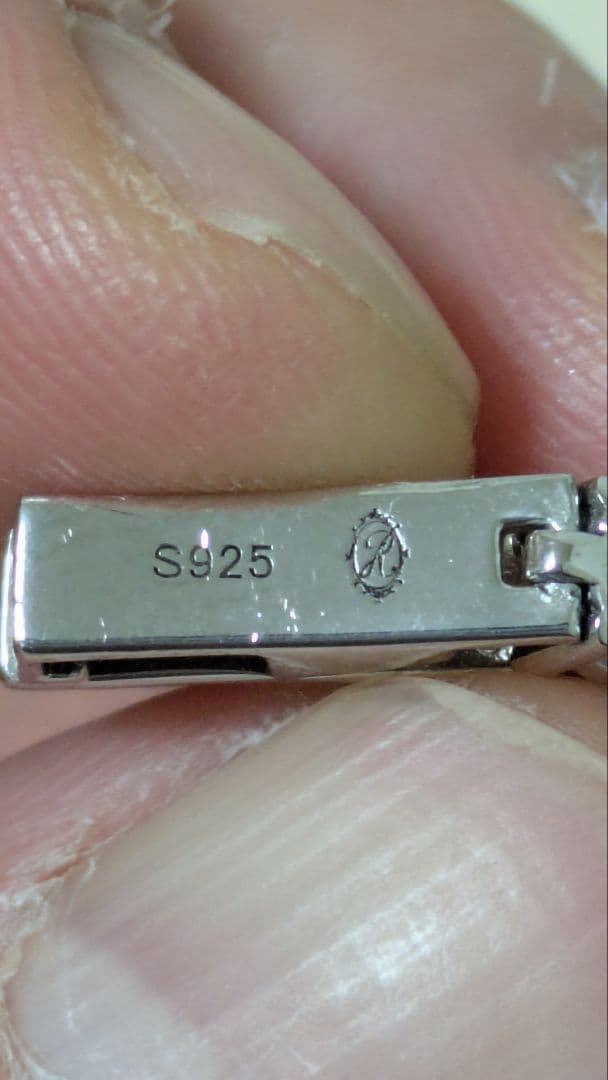 アヴァランチ　シルバー925　ジルコニア付きテニスブレスレット　20cm