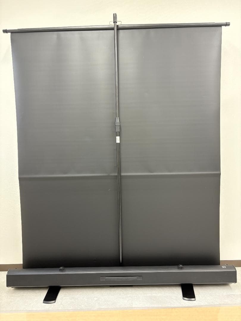 【美品】OS フロアスタンドスクリーン 63型相当 / 自立式スクリーン