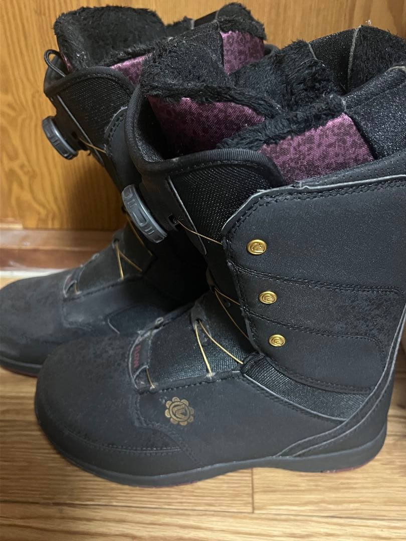 有名ブランド　スノーボード3点セット　ウェア上下セット　シャツ　計6点セット