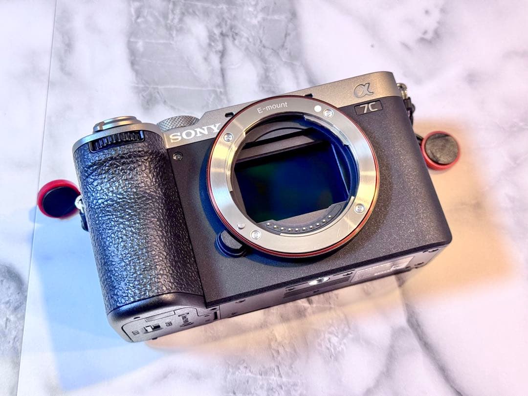 【SONY】ソニー α7CIIミラーレス一眼 ボディのみ 極美品 おまけ付き