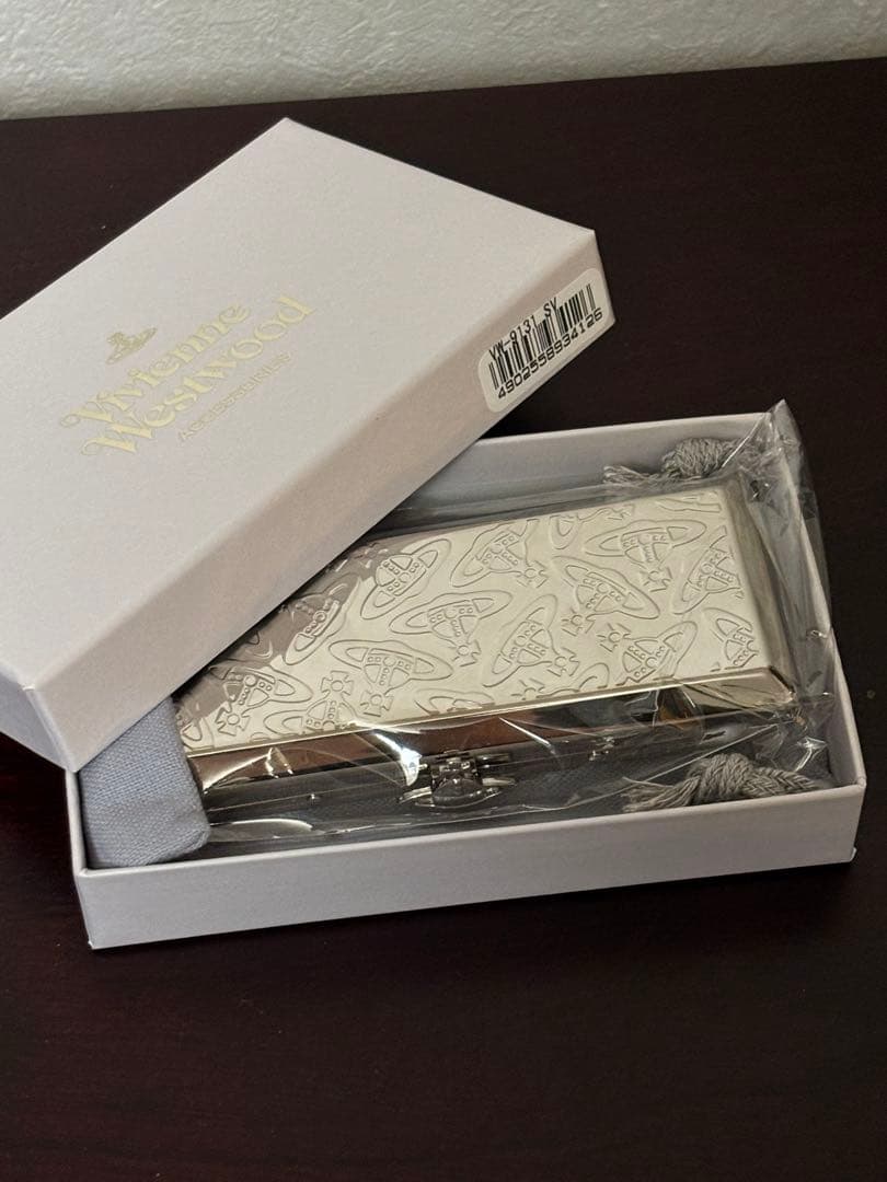 【新品未使用】Vivienne Westwood シガレットケース　シルバー