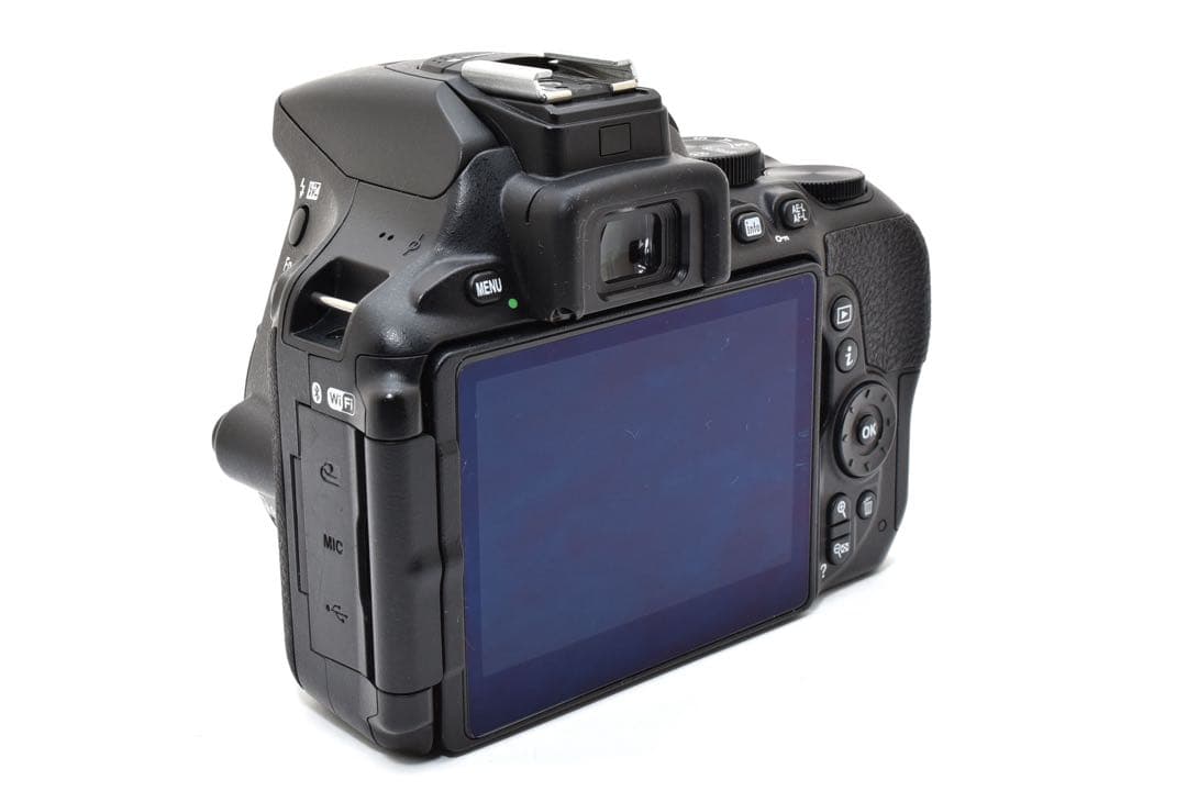 ❤️Nikon D5600❤️ デジタル一眼レフ Wi-Fi搭載✨タッチ操作可能✨