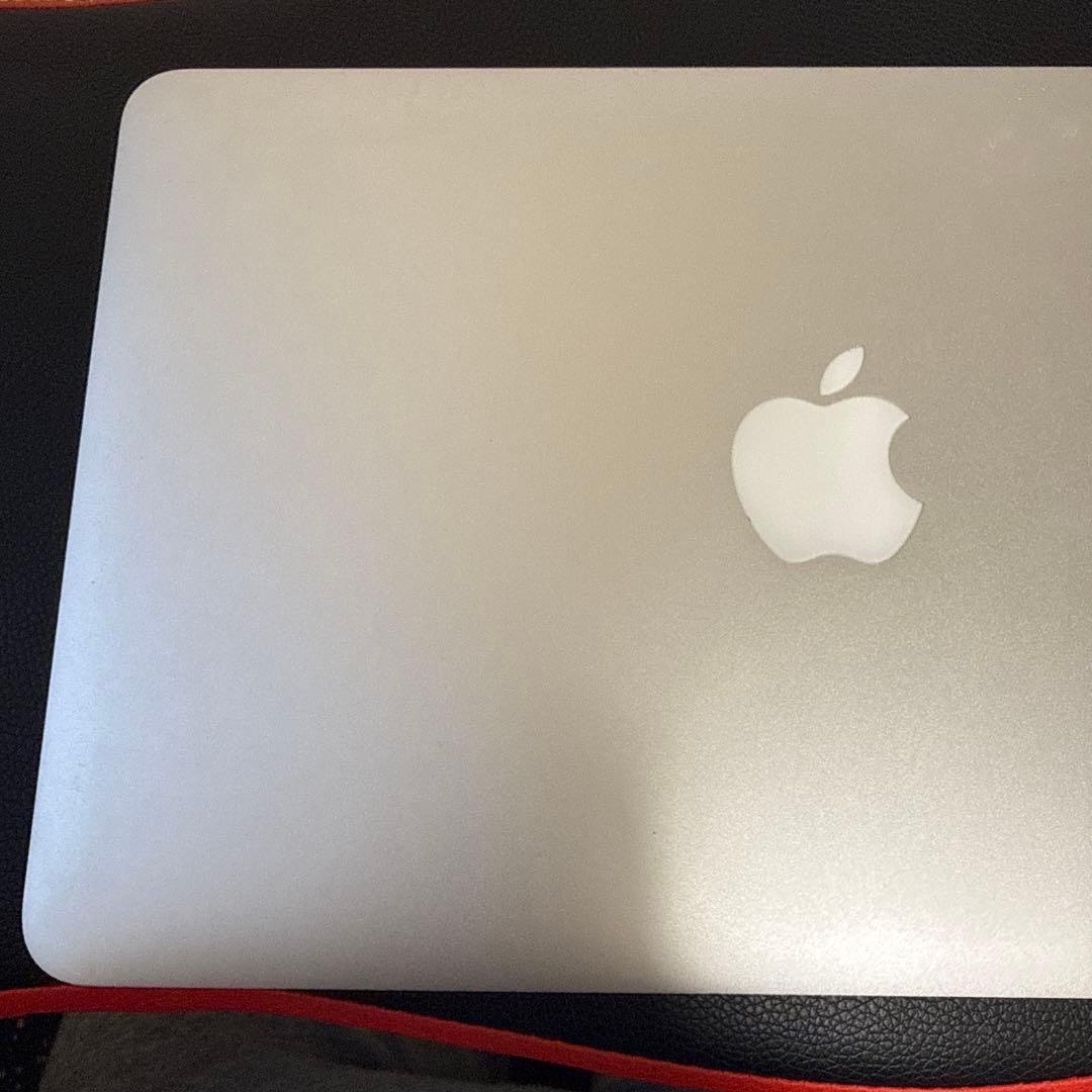 Apple MacBook Air シルバー　2014
