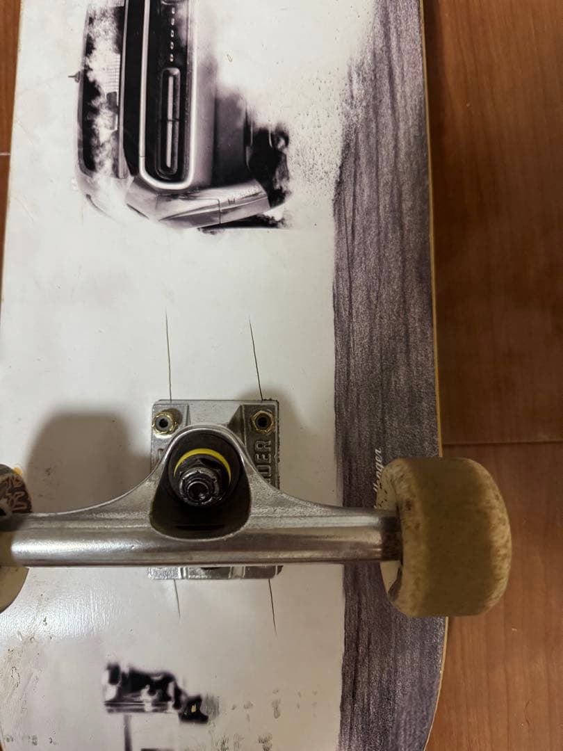 スケボーコンプリート　primitive8.0ダッジコラボデッキ＋ブランクデッキ