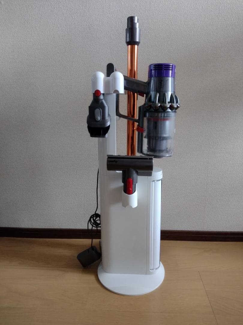 ダイソン★掃除機★V10★SV12★バッテリー新品と同等★スタンド付き1